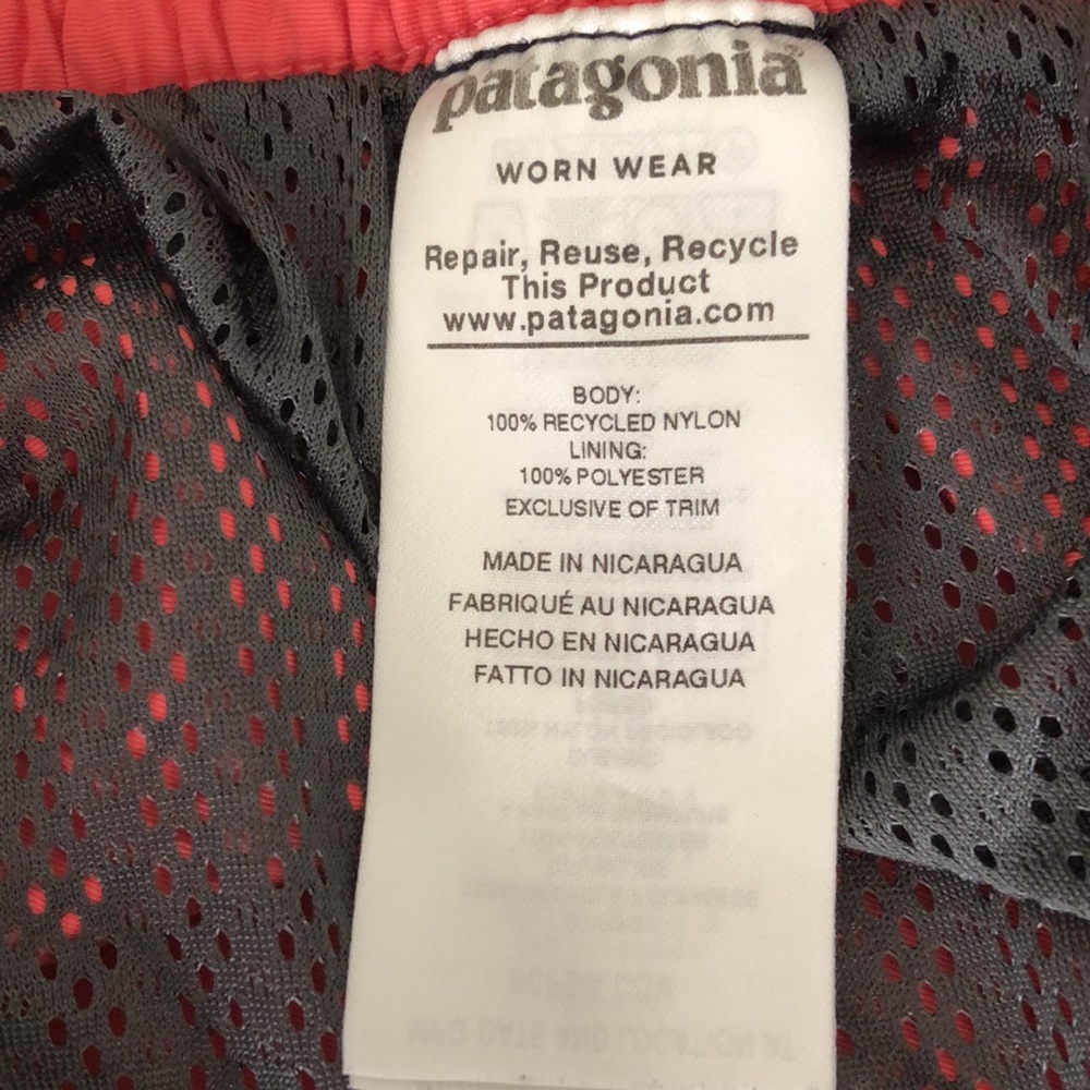 New Patagonia 4”1/2 coral swim shorts - Picture 10 of 11